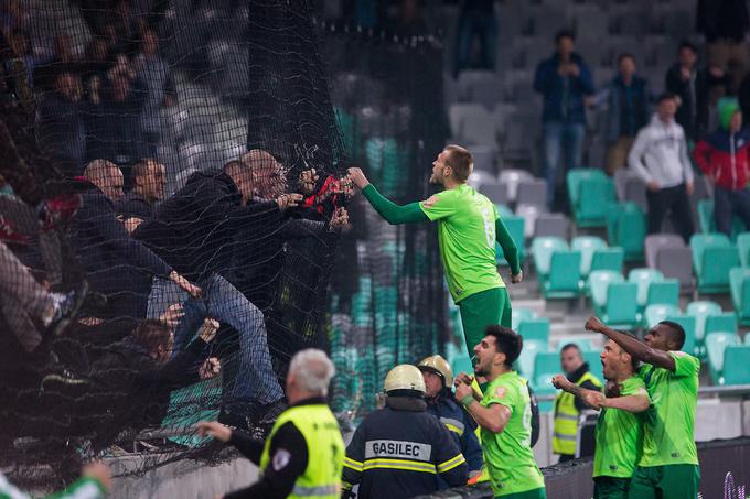 Kdaj se bo Romun spet veselil z navijači Olimpije? | Foto: Žiga Zupan/Sportida