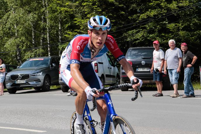 Jeremy Cabot | Jeremy Cabot ogorčeno zavrača špekulacije, da je bil on tisti kolesar, ki je z neodgovorno vožnjo povzročil množični padec na dirki Liege−Bastogne−Liege. | Foto Guliverimage