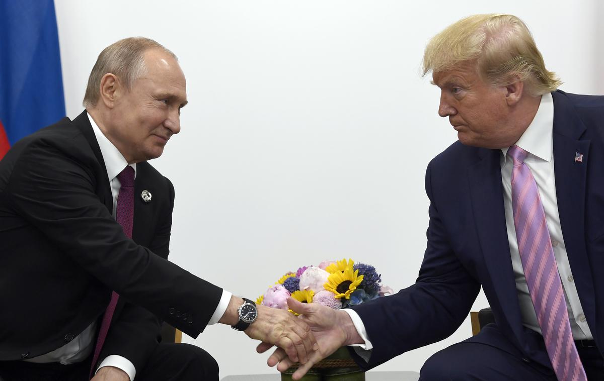 Donald Trump in Vladimir Putin | Kot je pojasnil, se že pripravljajo na srečanje, a je treba še doreči podrobnosti. | Foto Guliverimage