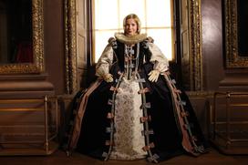 Kraljeve skrivnosti z Lucy Worsley