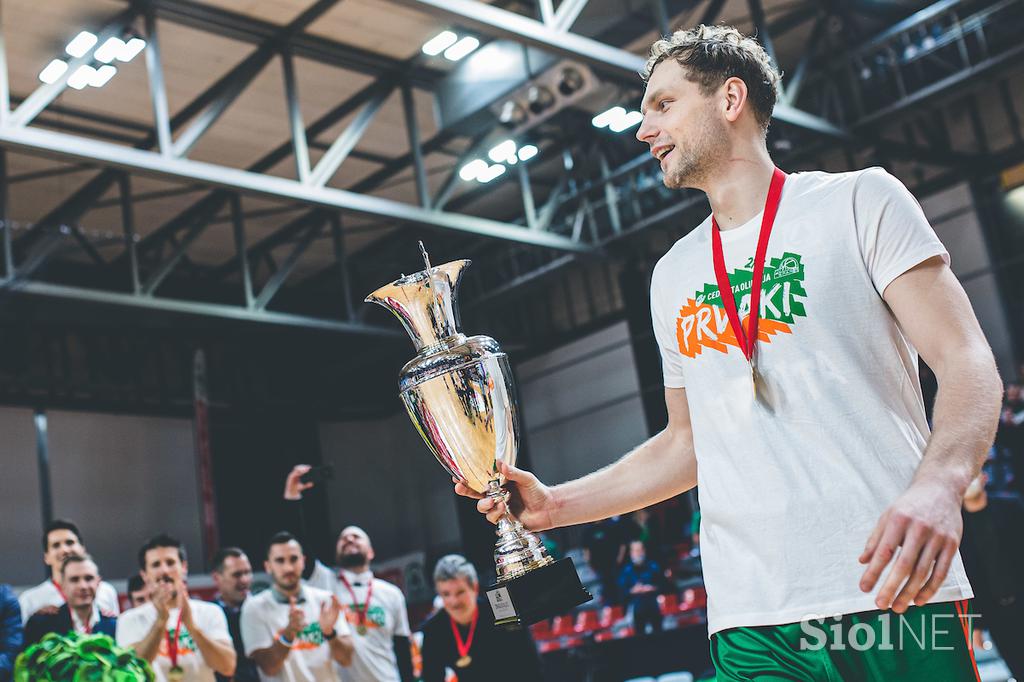 Helios Suns : Cedevita Olimpija